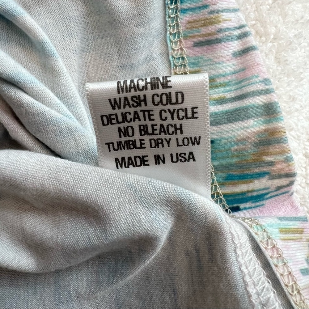 XCVI Watercolor Print‎ 3/4 Sleeve Shirt Size PM - Picture 8 of 9